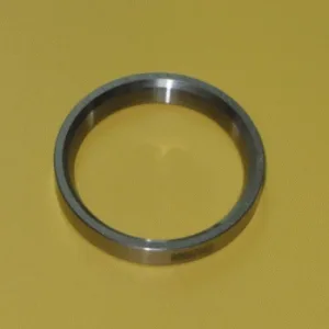 CASQUILLO VALVULA - 3296655 - CAT Alternativo